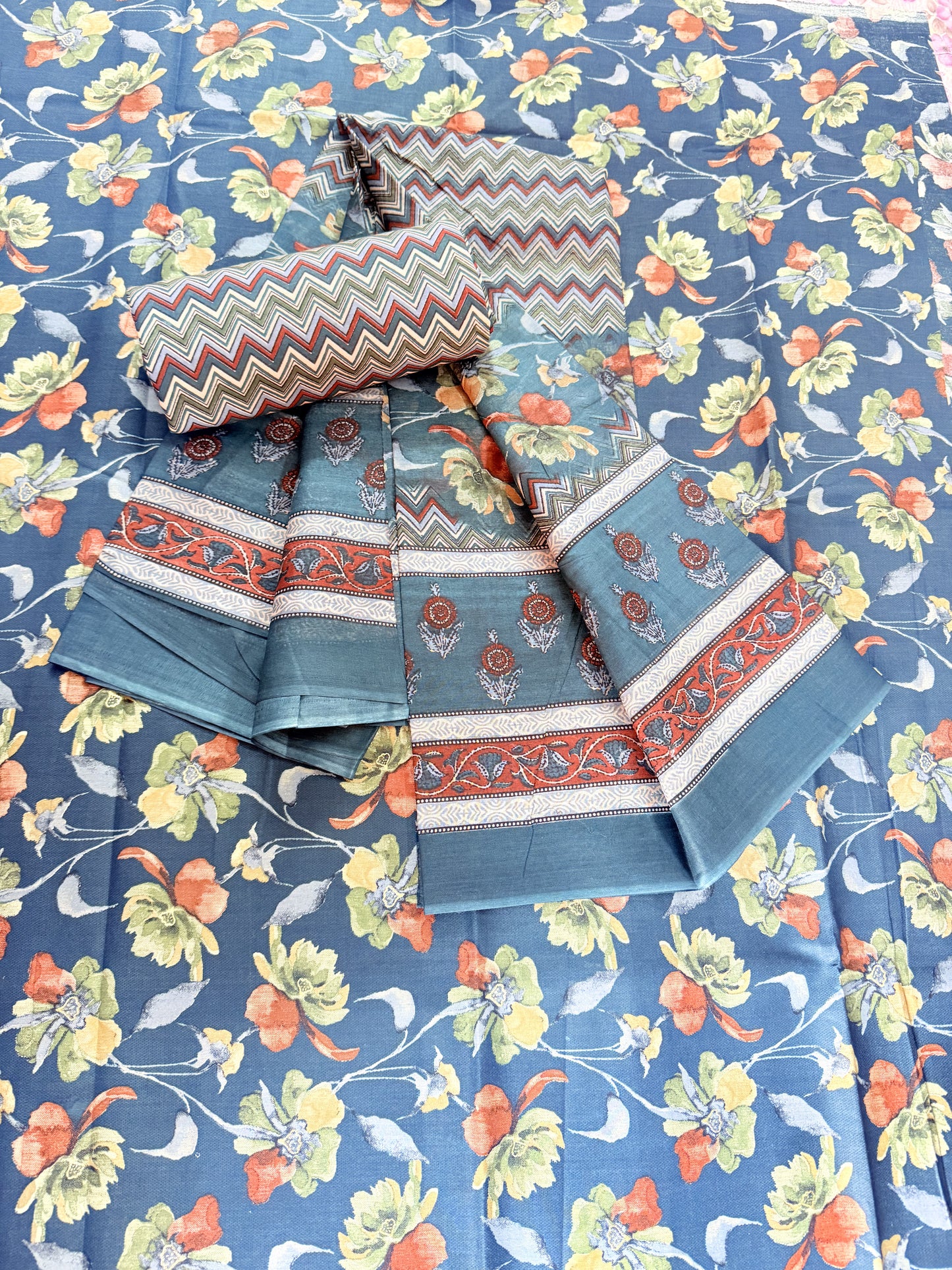 Chic Unstitched Pure Cotton Salwar Suit with printed design (DCUS00036)
