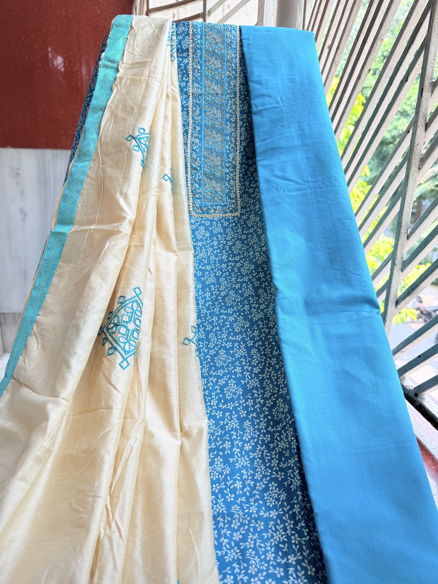 CottonAura DCUS00002 – Unstitched Pure Cotton 3-Piece Salwar Suit with Dazzling Elegant Dupatta